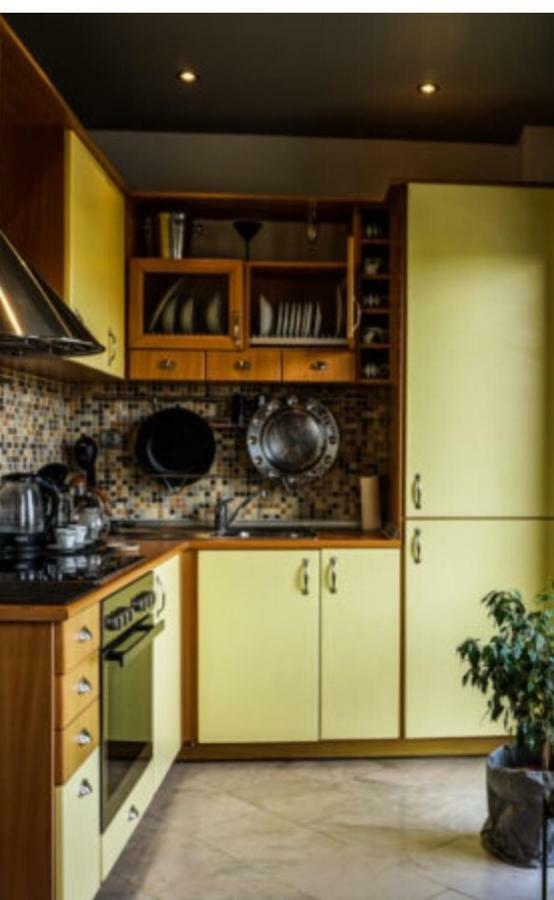 Apartmán Leoforos 28Is Oktovriou Soluň Exteriér fotografie